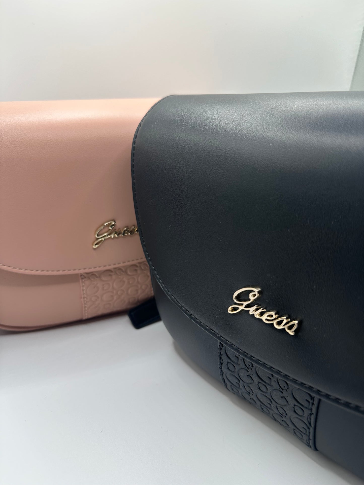 Guess Crossbody