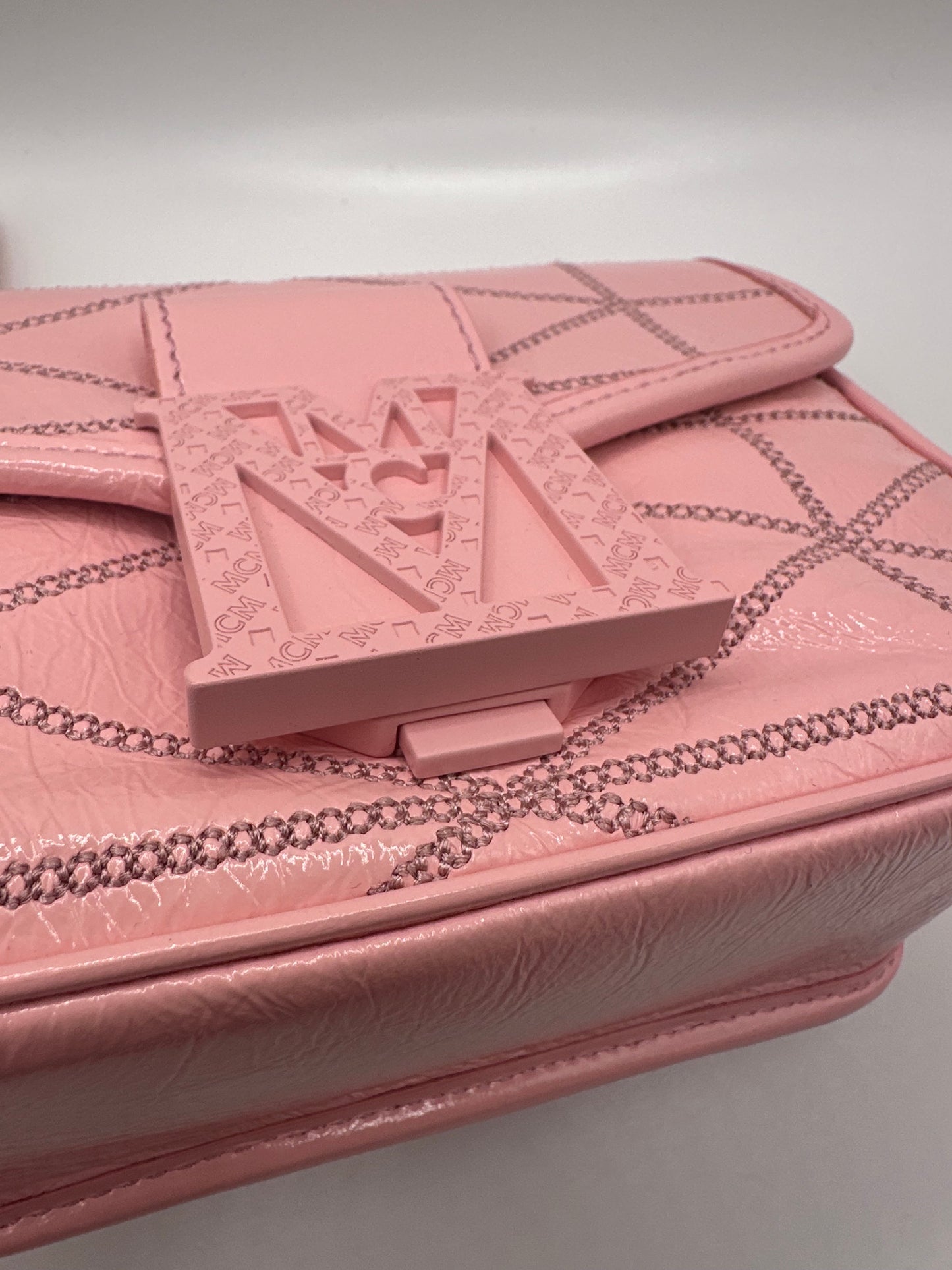 MCM Crossbody/Shoulder Travia