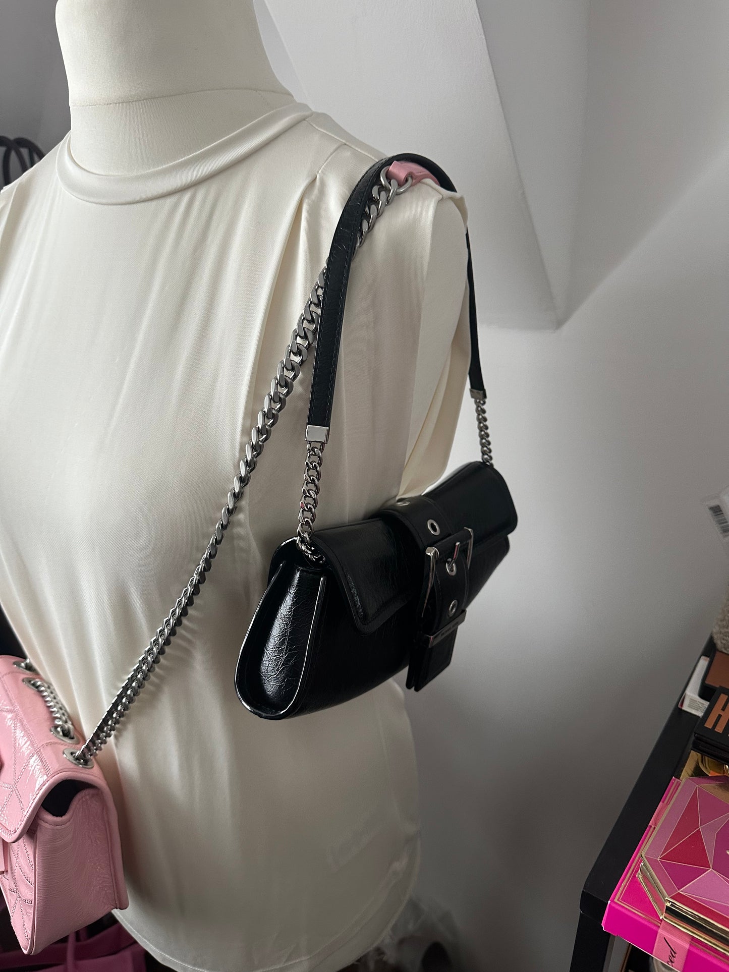Michael Kors Colby Shouler/Clutch