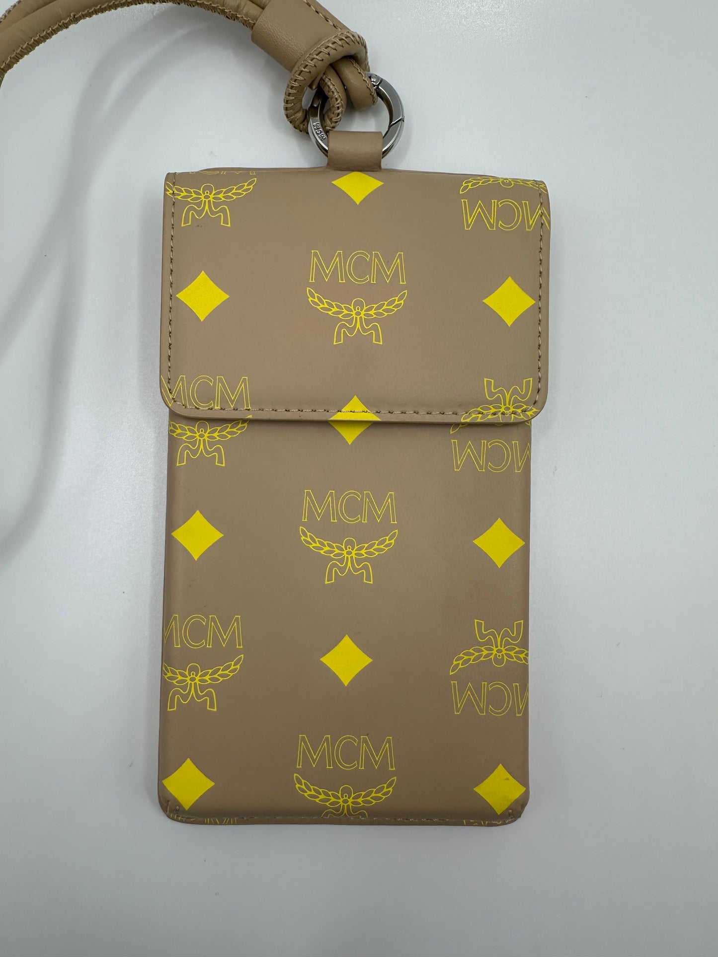 MCM Leder Handytasche (Max. iPhone Pro / 15 cm)
