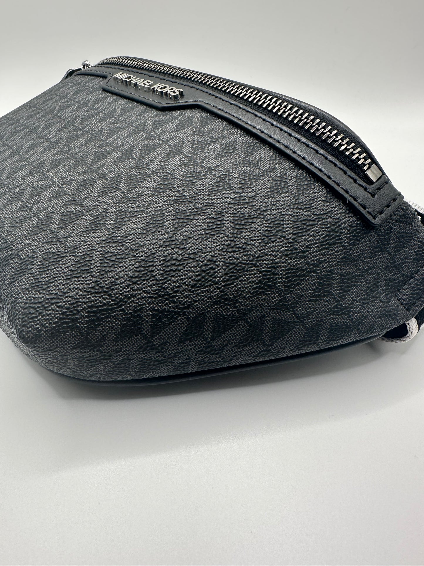 Michael Kors Bauchtasche