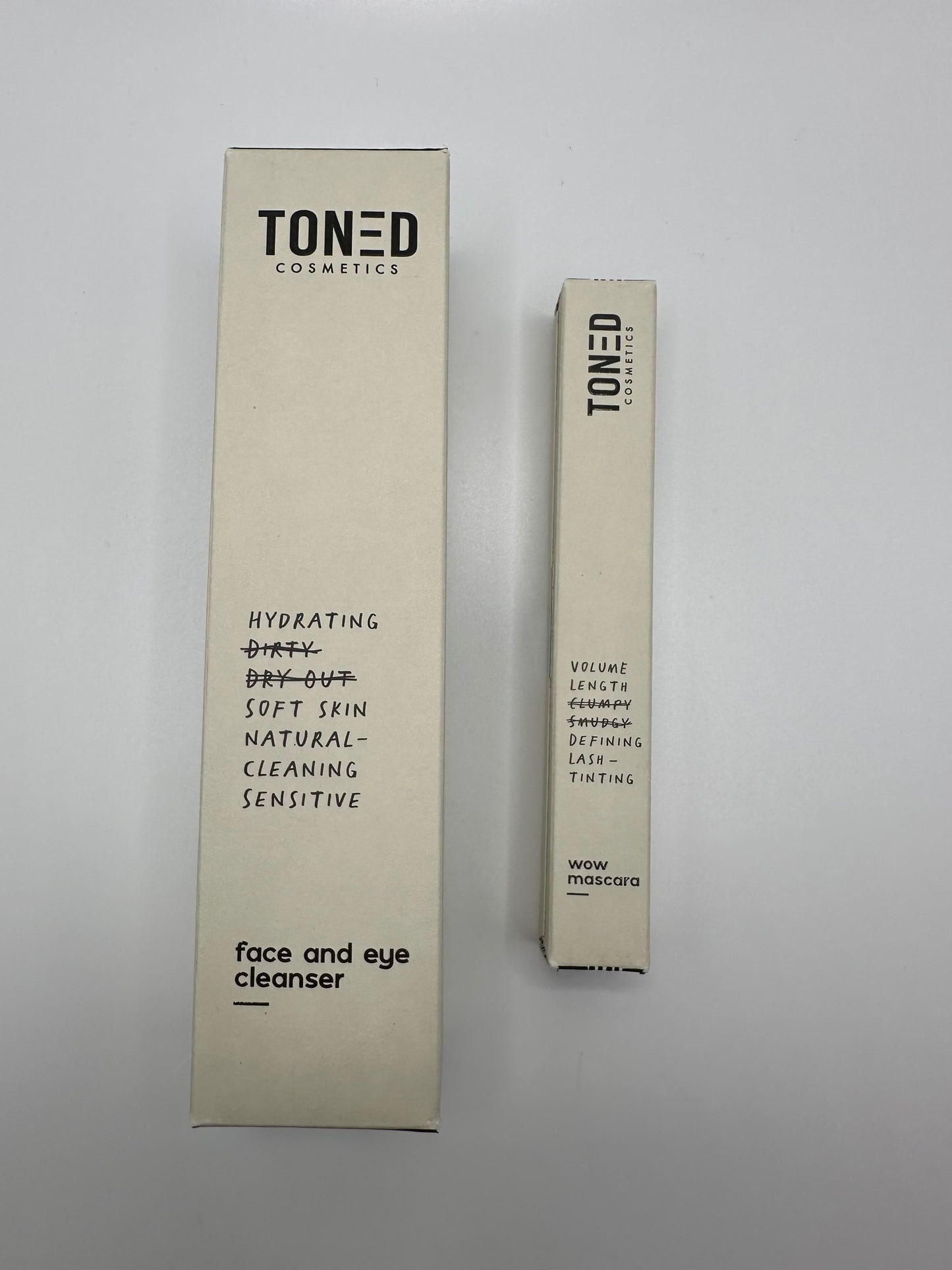 TONED Cosmetics Set - Wow Mascara u. Gesichts-und Augen-Make-up-Entferner