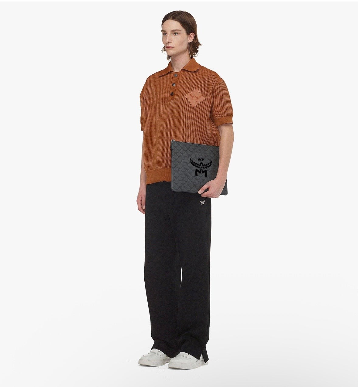MCM Pouch Himmel