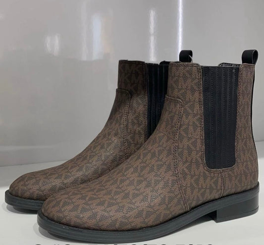 Michael Kors Chelsea Boots