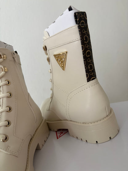 Guess Boots (Supersale, Retoure nicht möglich)