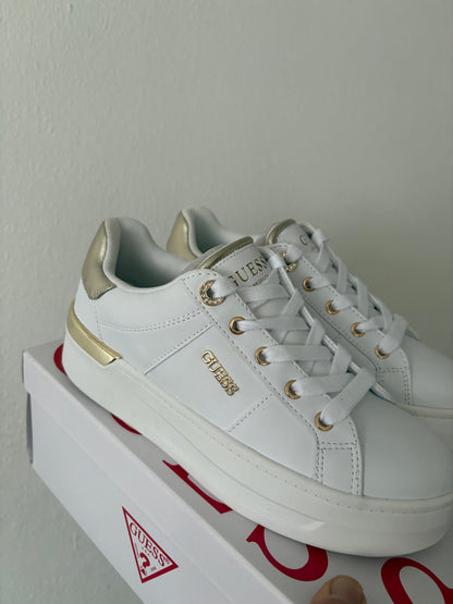 Guess Sneaker (Supersale, Retoure nicht möglich)