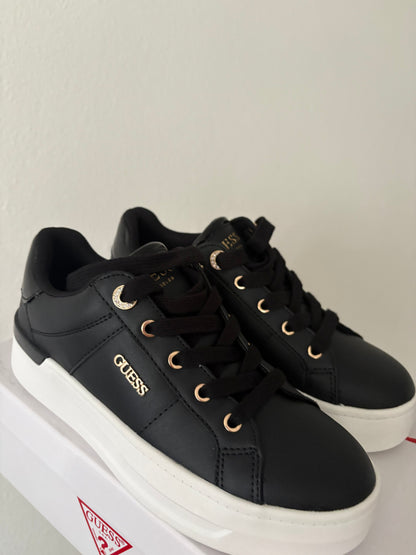 Guess Sneaker (Supersale, Retoure nicht möglich)