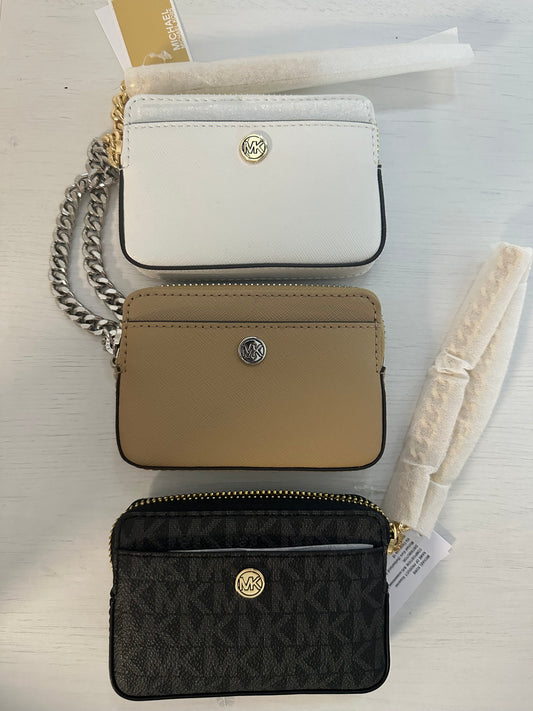 Michael Kors Geldbörse mit Kette