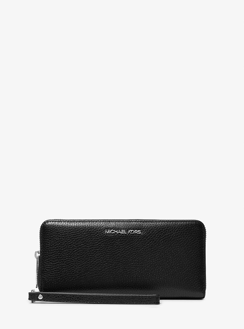 Michael Kors Portmonee mit silbernen Details und Handgelenkschlaufe