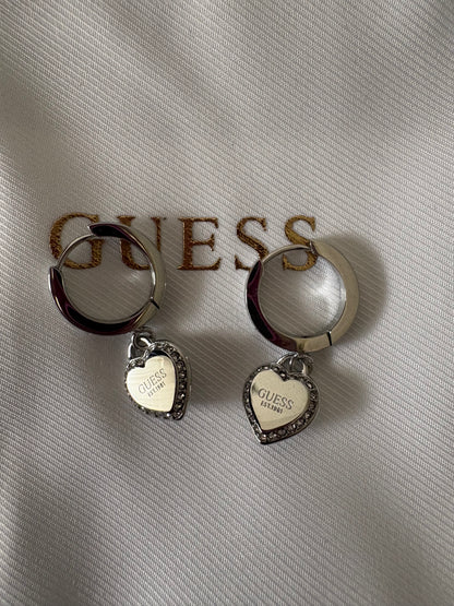Guess Ohrringe und Kette