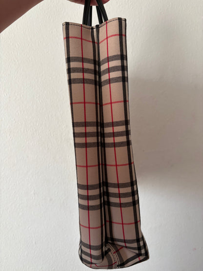 Burberry Tote Pre-Loved