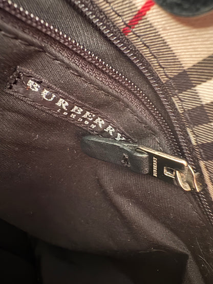 Burberry Tote Pre-Loved